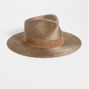 Janessa Leone Alara 100% wool Hat. Size Medium. Never worn